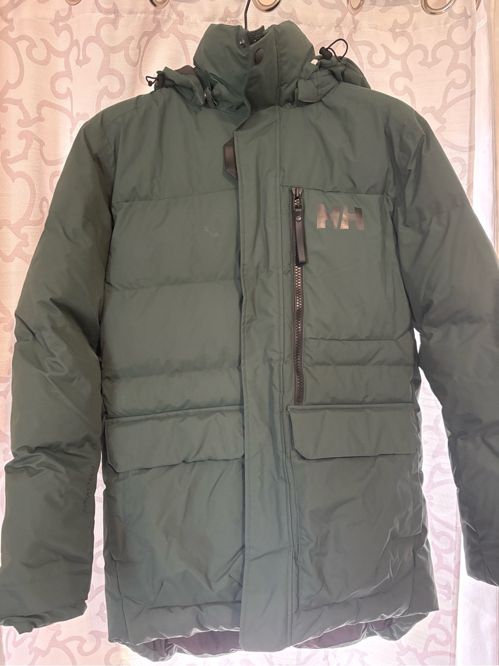 Helly Hansen Men's Forest Green Quilted Puffer Jacket